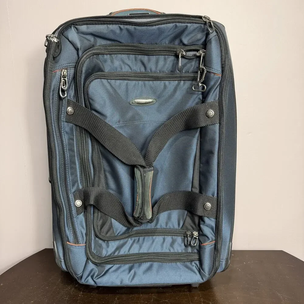 Briggs & Riley Transcend 23” Upright Rolling Duffle Luggage Blue TDUD526 $399